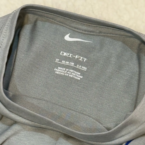 Nike Gray and Blue Toddler Set - Picture 7 of 7